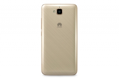 Huawei Y6 Pro rear view